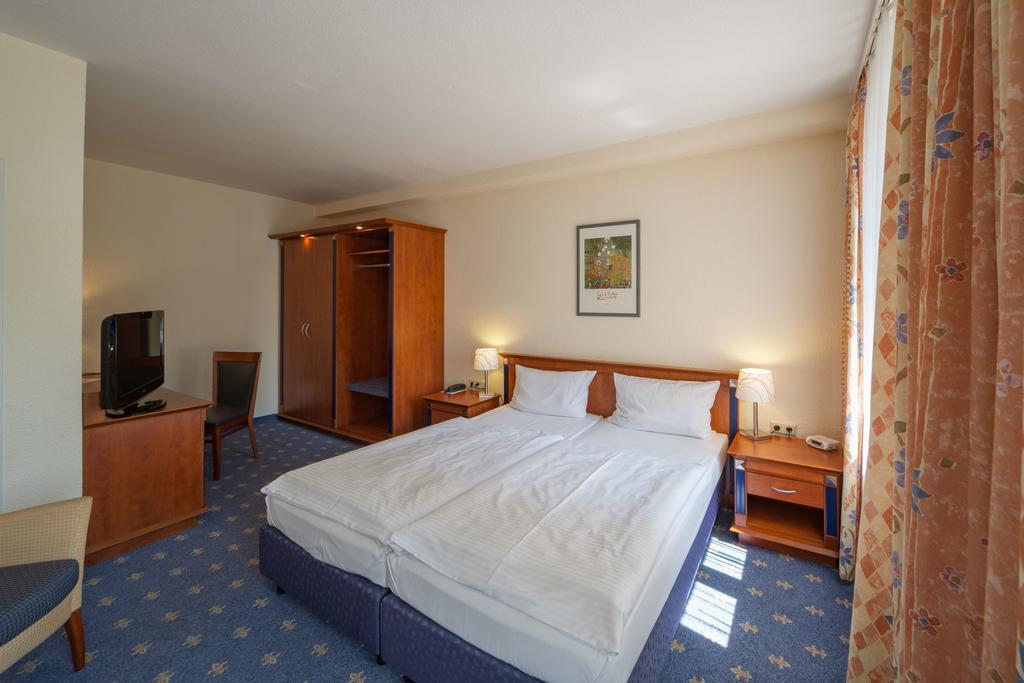 Hotel Am See Salzgitter Eksteriør billede