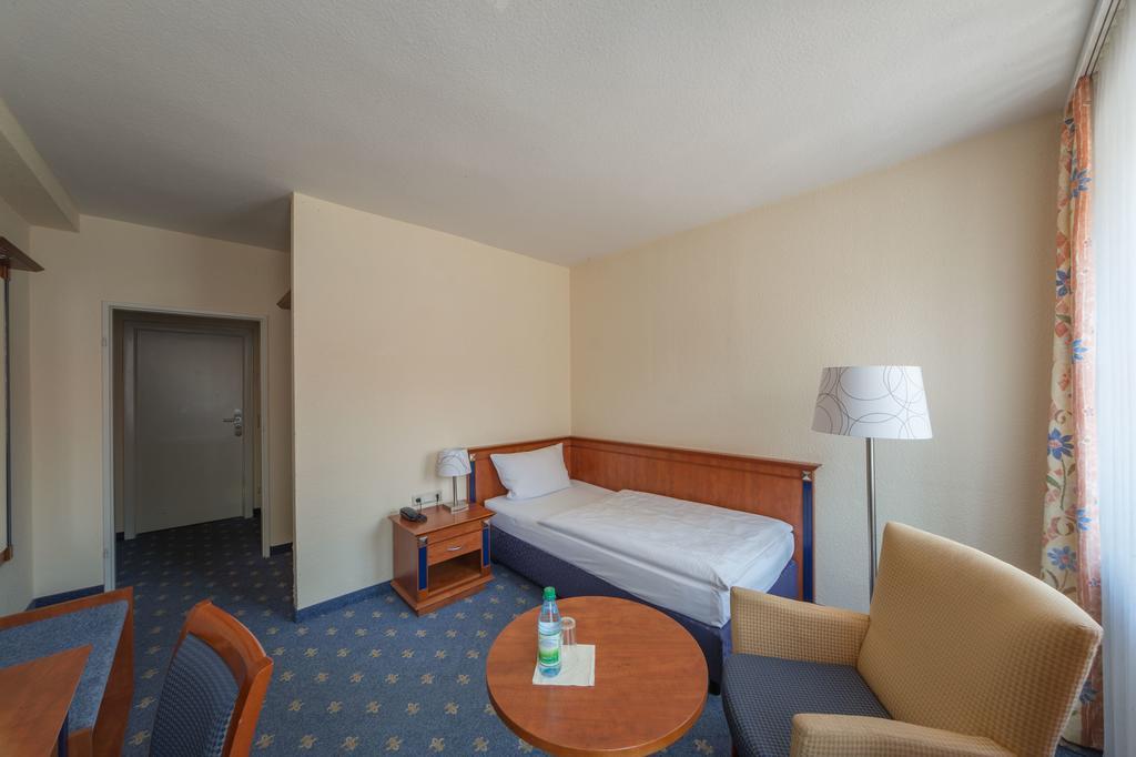 Hotel Am See Salzgitter Eksteriør billede